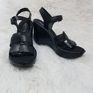 Kork Ease Sandals Black Leather Wedge Sz &